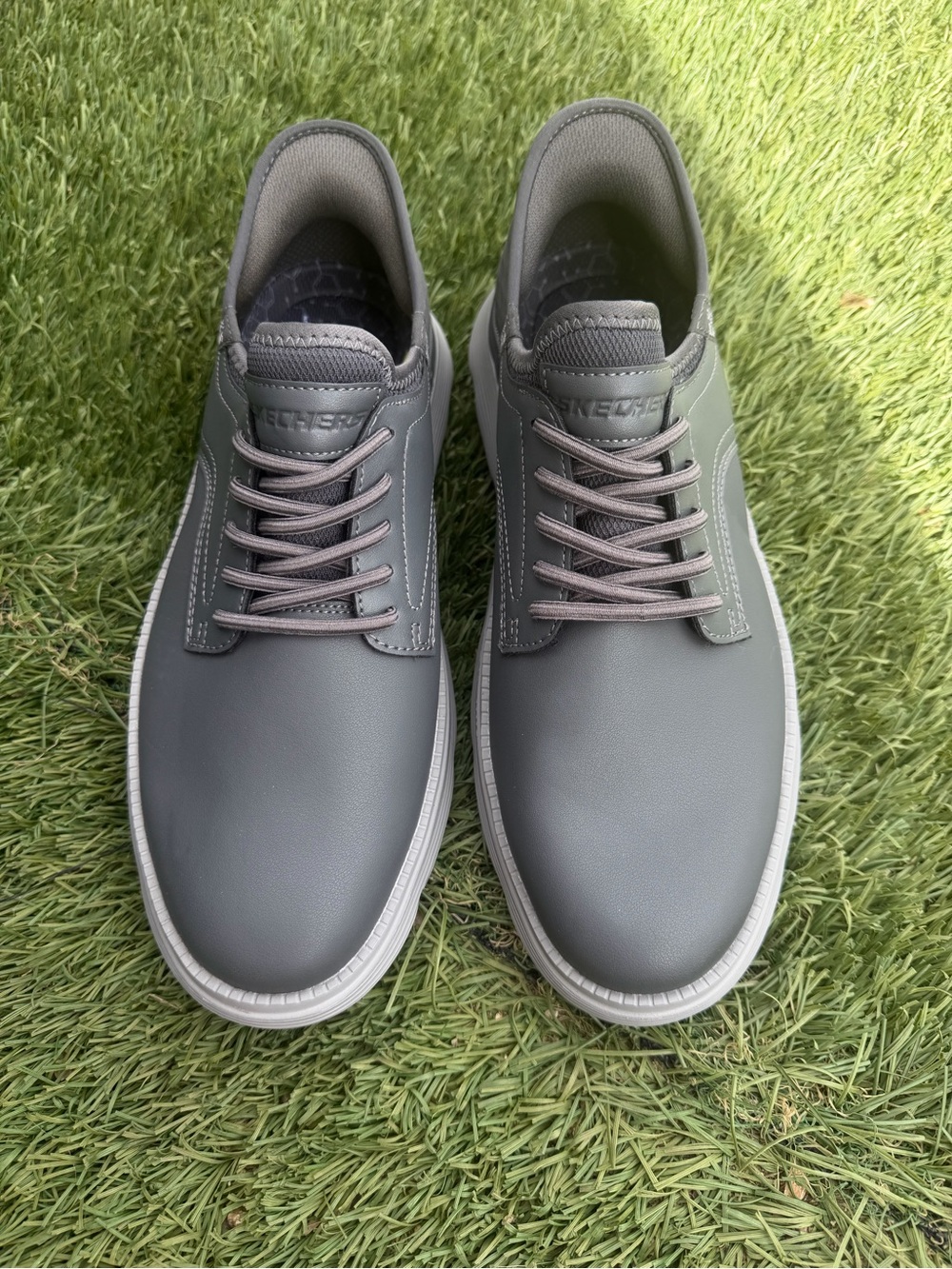 Skechers Men's Gray Low-Top Lace-Up Sneakers hands free!